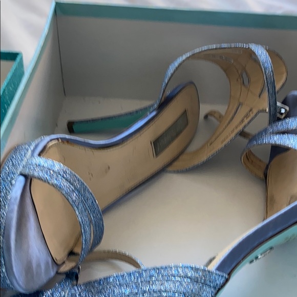 Blue heels - Picture 2 of 5